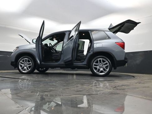 Used 2024 Honda Passport EX-L image 49