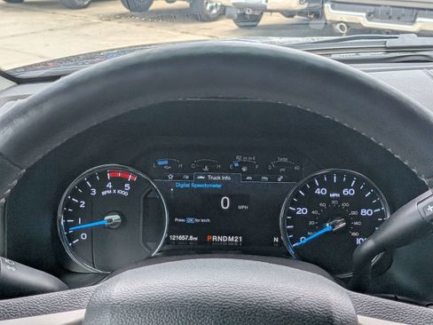 Used 2019 Ford F250 Lariat w/ Lariat Ultimate Package AWD/4WD image 30