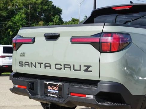 Used 2024 Hyundai Santa Cruz SEL w/ Activity Package FWD image 5