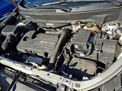 Used 2018 Chevrolet Equinox LT image 29