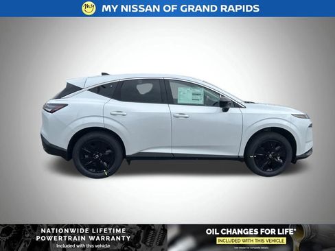 New 2026 Nissan Murano SV image 7