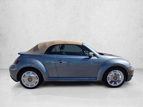 Used 2019 Volkswagen Beetle 2.0T Final Edition SEL image 4