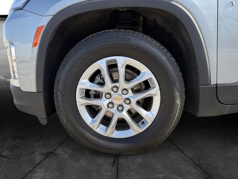 Used 2024 Chevrolet Traverse LS image 14