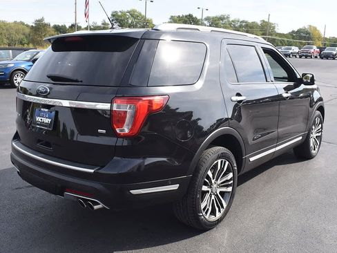 Used 2019 Ford Explorer Platinum image 19