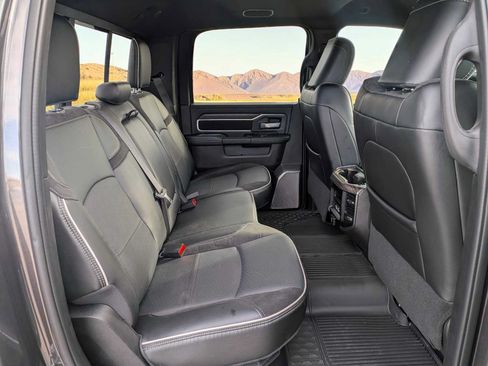 Used 2026 RAM 3500 Laramie AWD/4WD image 18