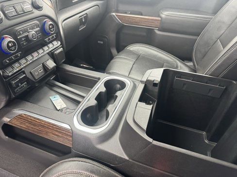 Used 2021 Chevrolet Silverado 1500 High Country w/ Safety Package II image 21