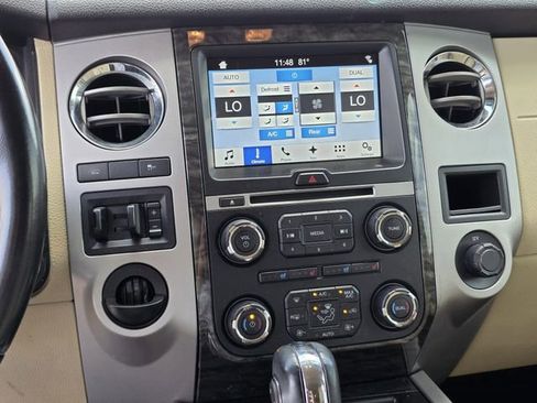 Used 2017 Ford Expedition EL Limited w/ Equipment Group 301A RWD image 10