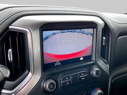 Used 2021 Chevrolet Silverado 1500 LT AWD/4WD image 27