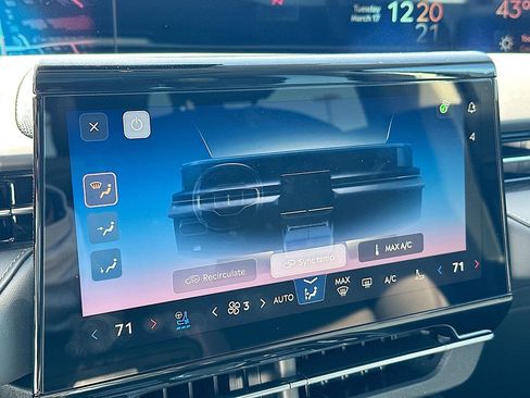 New 2026 Lincoln Nautilus Reserve w/ Jet Appearance Package AWD/4WD image 14