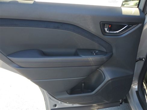 New 2025 Subaru Forester Limited image 10