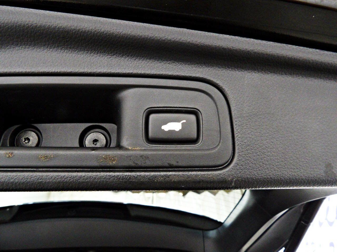 Used 2020 Honda Pilot Black Edition image 15