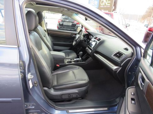Used 2015 Subaru Legacy 3.6R Limited image 35