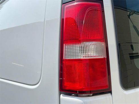 Used 2023 GMC Savana 2500 w/ Driver Convenience Package image 8