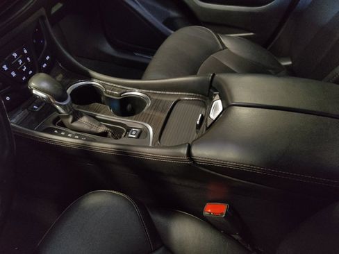 Used 2017 Buick Envision Essence FWD image 26