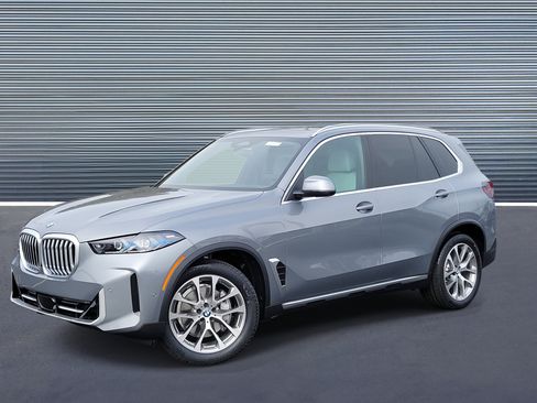 New 2026 BMW X5 xDrive40i w/ Climate Comfort Package image 1