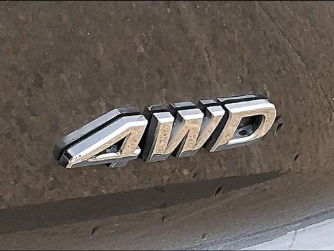 Used 2025 Nissan Pathfinder SV AWD/4WD image 7