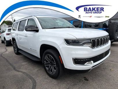 Used 2024 Jeep Wagoneer L Series II w/ Flexible Seating Group
