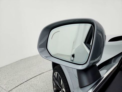 New 2026 Volvo XC90 T8 Plus image 19