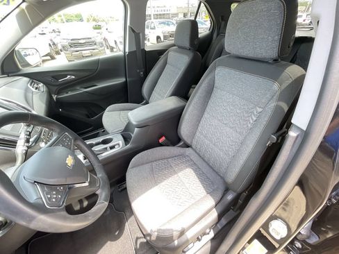 Certified 2024 Chevrolet Equinox LT FWD image 19