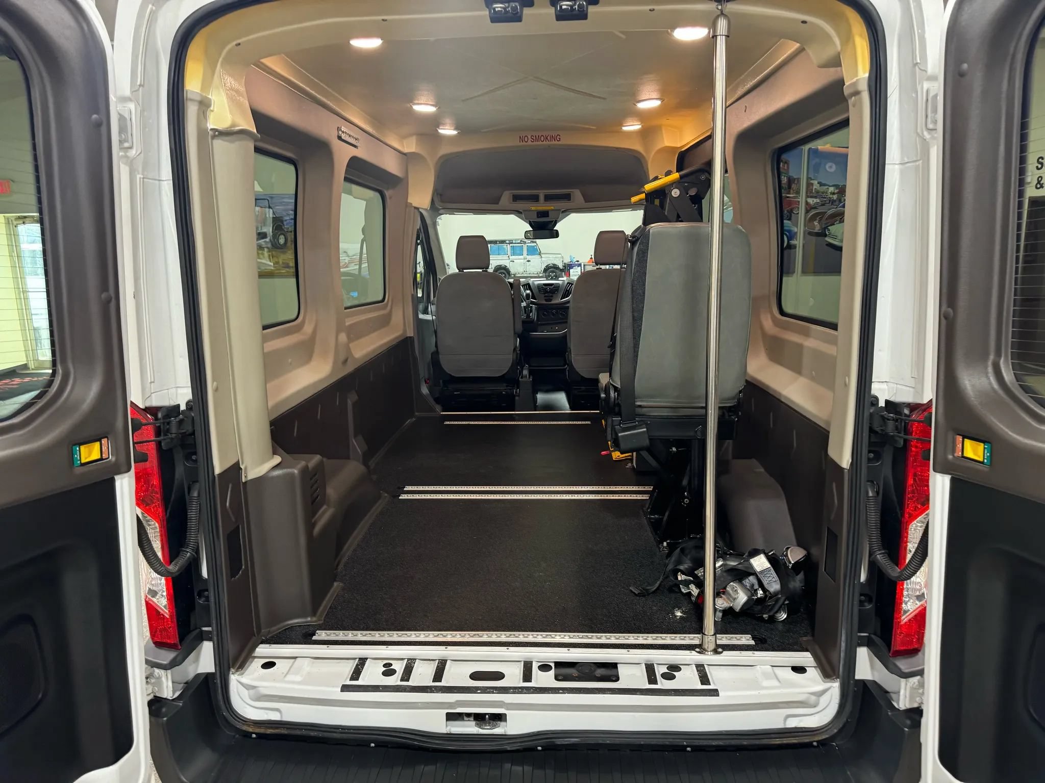 Used 2016 Ford Transit 150 130 Medium Roof RWD image 36