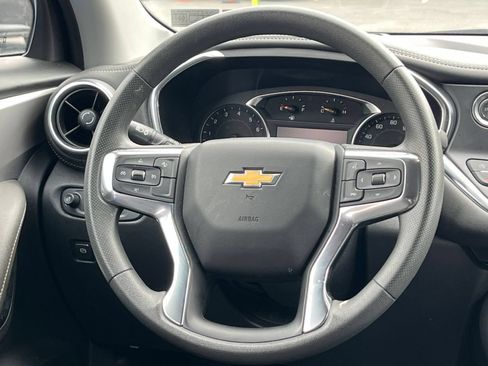 Used 2025 Chevrolet Blazer LT FWD image 29