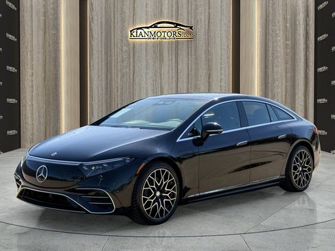 Used 2022 Mercedes-Benz EQS 580 4MATIC Sedan image 5
