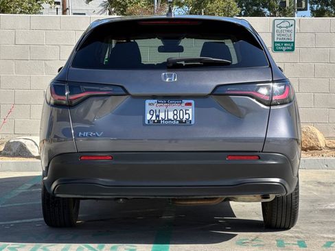 Certified 2026 Honda HR-V LX image 9