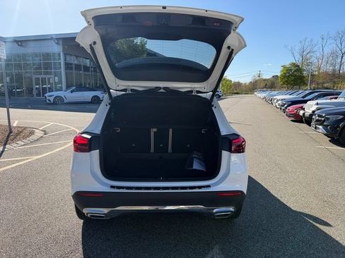 Certified 2026 Mercedes-Benz GLA 250 4MATIC image 8