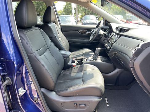 Used 2020 Nissan Rogue SL AWD/4WD image 32