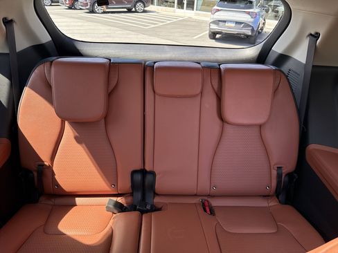 Used 2024 Kia Carnival SX Prestige FWD image 14