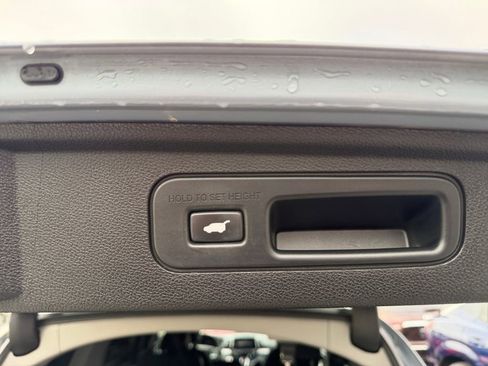 Used 2023 Honda Odyssey Elite image 10