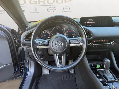 Used 2021 MAZDA MAZDA3 s FWD image 12