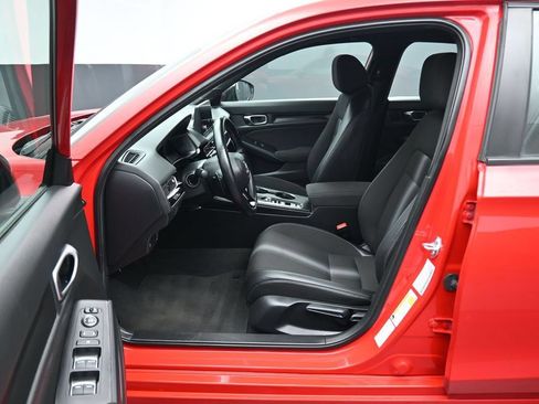 Used 2024 Honda Civic Sport image 11