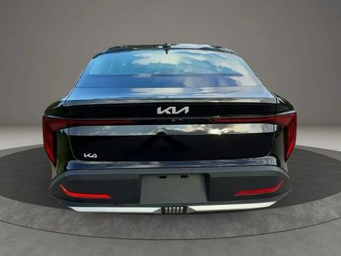 Used 2025 Kia K4 FWD image 5