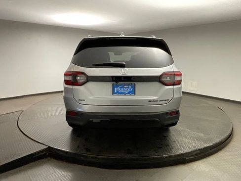 New 2026 Honda Pilot Black Edition image 6