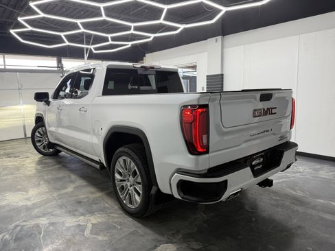 Used 2021 GMC Sierra 1500 Denali w/ Denali Ultimate Package image 3