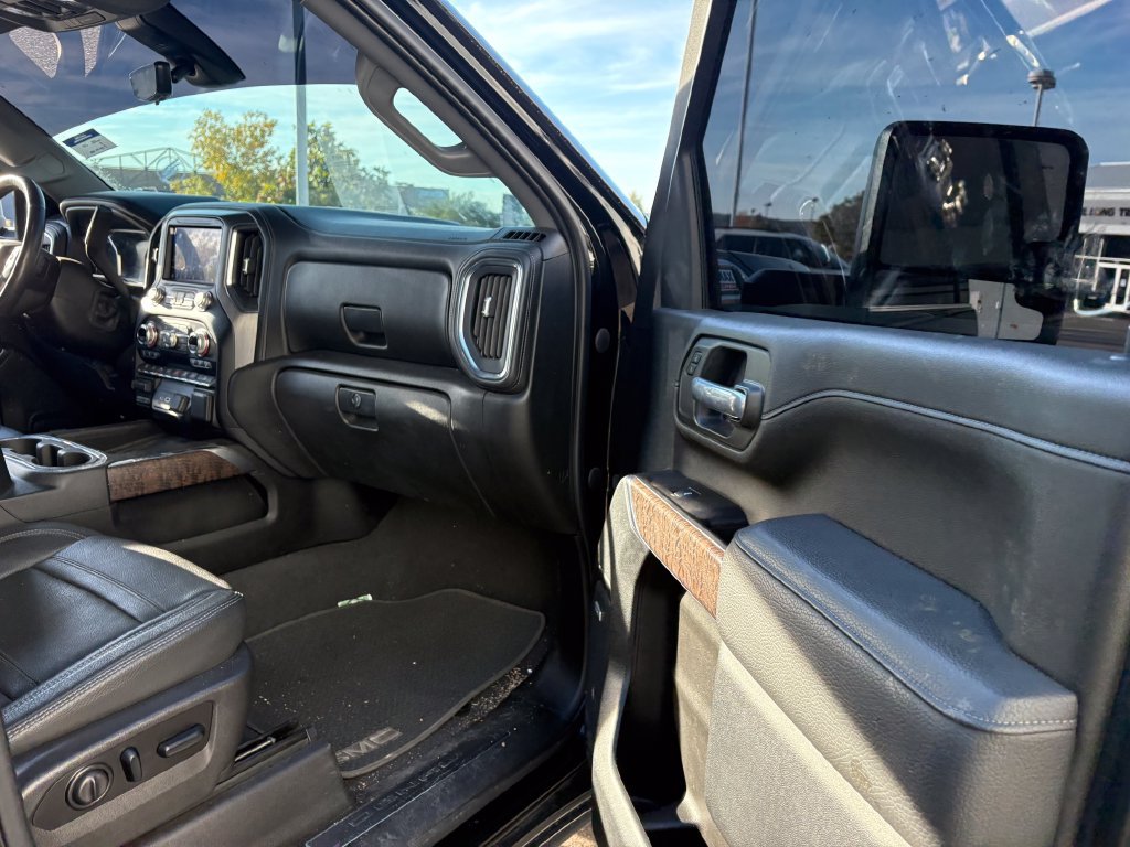 Used 2021 GMC Sierra 2500 Denali w/ Denali Ultimate Package AWD/4WD image 28