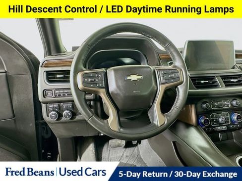 Used 2023 Chevrolet Suburban High Country image 13