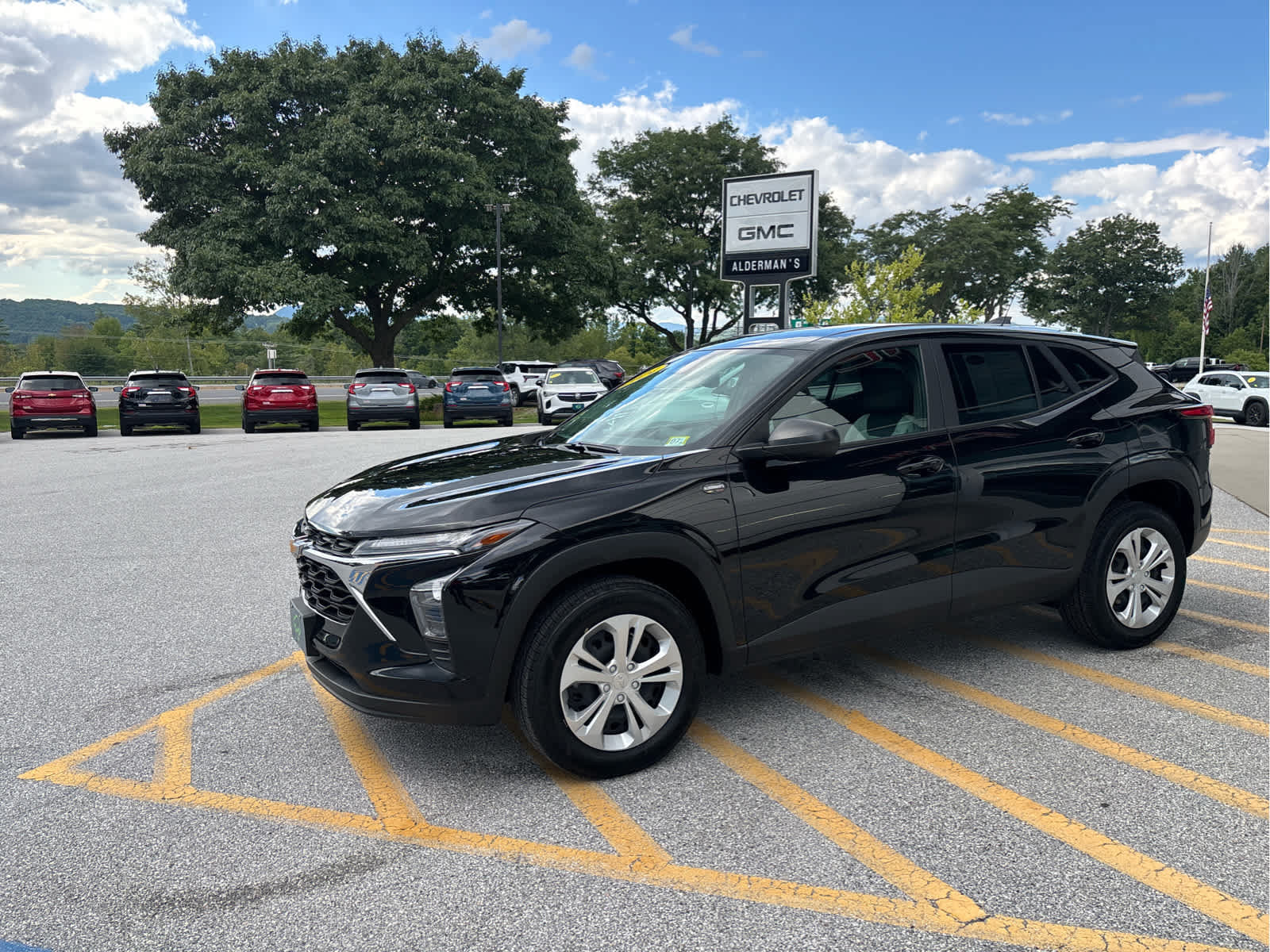 Certified 2024 Chevrolet Trax LS FWD image 1