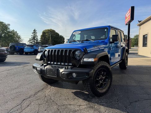 Used 2023 Jeep Wrangler Unlimited Sport AWD/4WD image 2
