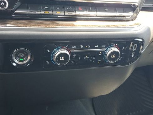 Used 2023 GMC Sierra 1500 Elevation AWD/4WD image 18