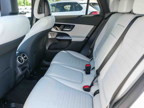 New 2026 Mercedes-Benz GLC 300 4MATIC image 15