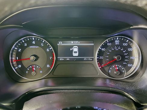 Used 2024 Kia Forte GT-Line w/ GT-Line Premium Package FWD image 12