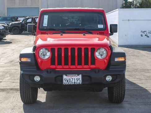 Used 2023 Jeep Wrangler Sport S image 2
