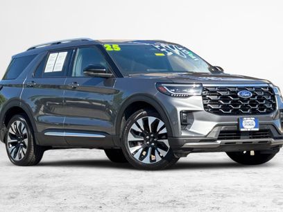 Used 2025 Ford Explorer Platinum w/ LUX Leather Package