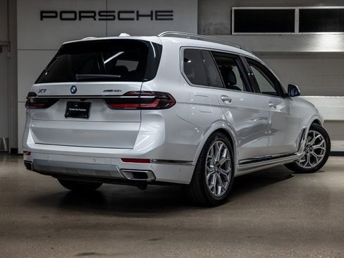 Used 2025 BMW X7 xDrive40i image 7