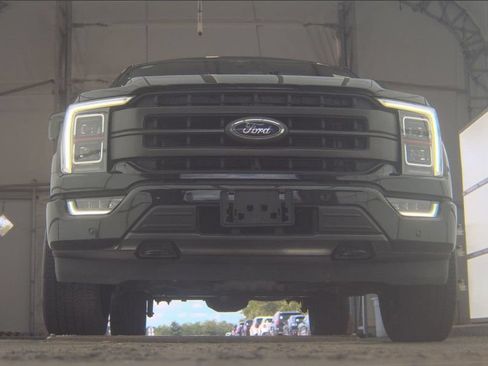 Used 2023 Ford F150 Lariat w/ Equipment Group 502A High AWD/4WD image 4