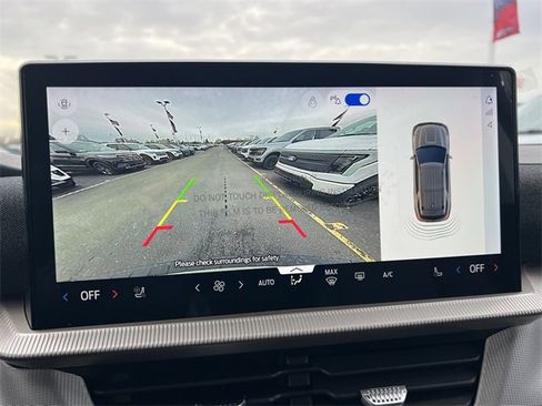 New 2026 Ford Explorer Active w/ Active Comfort Package image 19