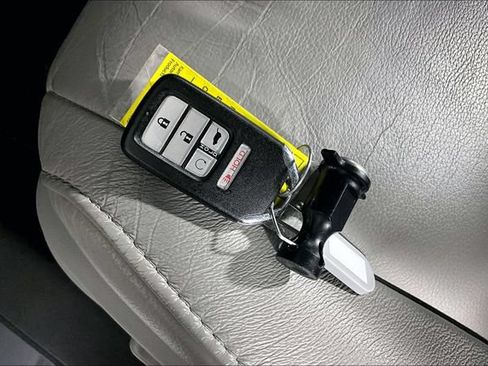 Used 2019 Honda Pilot EX-L image 10