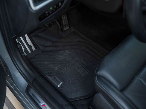 Used 2022 BMW M3 Competition w/ M Carbon Exterior Package image 43